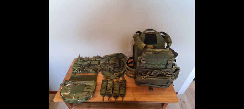 Bild 1 für Plate Carrier + veel extra's!