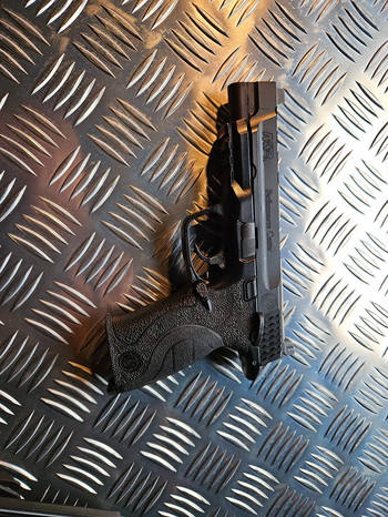 Imagen 3 de M&p 9l hand replica incl holster en 2 mags