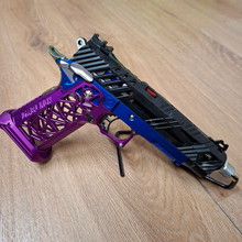 Afbeelding van Custom Hi-Capa 4.3 AM | Dr.Black | CTM | EDGE | Zwart/Blauw/paars/Zilver