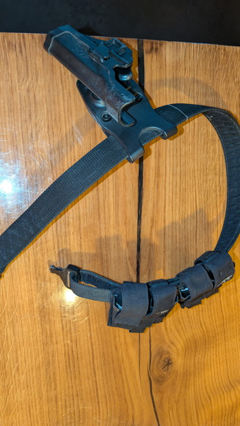 Afbeelding 3 van Realsteal g17/18 holster blackhawk