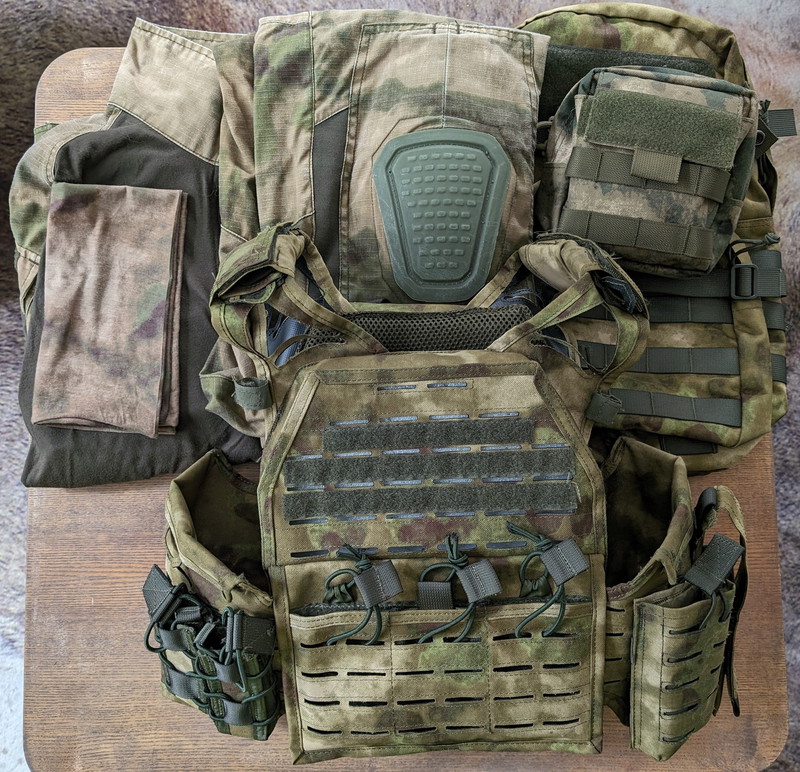 Bild 1 für Everglade kledij/gear (Invader Gear)