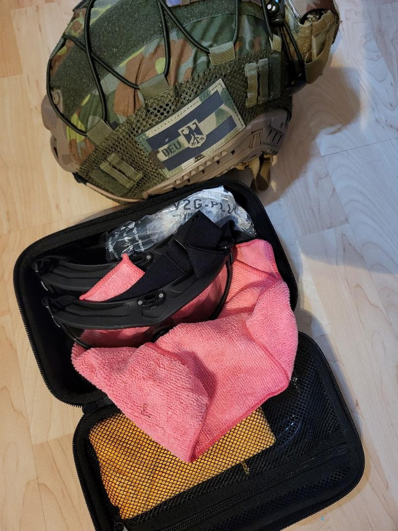 Bild 1 für Helm+ Anti Fog Einheit+ 2 Brillen