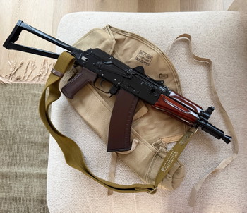 Afbeelding 3 van VFC - AVS-74U 1st Edition + 5 Extra Mags + Accessoires
