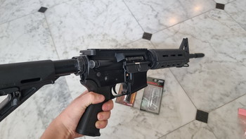 Afbeelding 2 van Tokyo marui m4 socom ngrs !defect!