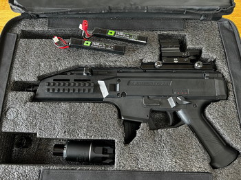 Bild 4 für ASG CZ Scorpion EVO A3 met tal van accessoires