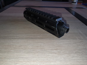 Afbeelding van Aap01 smg outer barrel/handguard