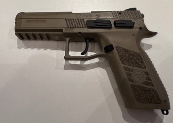 Imagen 2 de CZ P-09 Polymer Version FDE, GBB