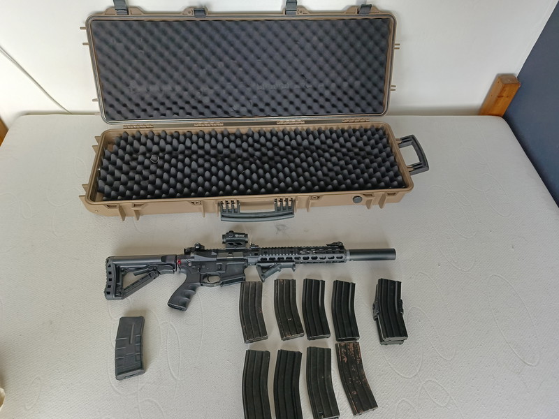 Afbeelding 1 van Volledige kit G&G CM16 SRXL + mags+ koffer+ tracer Unit