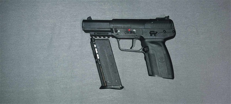 Image 1 for FN FIVE-SEVEN | GBB | CYBERGUN