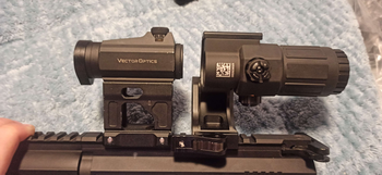 Image 2 for Swamp Deer G33 3x Magnifier & T1 Vector Optics Maverick Gen 2 with Unity Mounts