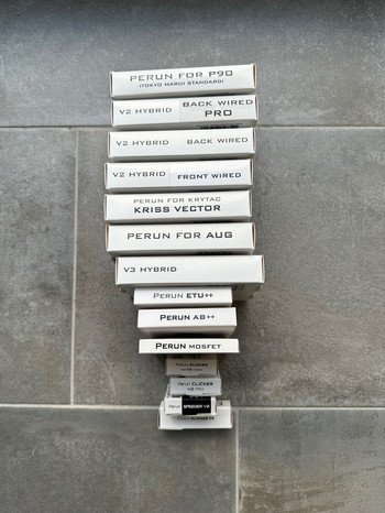 Image 2 for Perun mosfets Hybrid PRO V2 , V3 , HPA Trigger Board ,Krytac Kriss Vector , ETU++ , AB++ , P90,  Aug, G28 HK417, Clicker V2, V3, PRO V2, Speeder V2 en Perun Mosfet