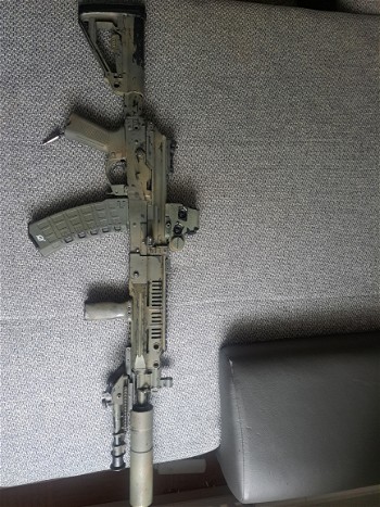 Image 2 pour LCT RPK16  Body + Mags