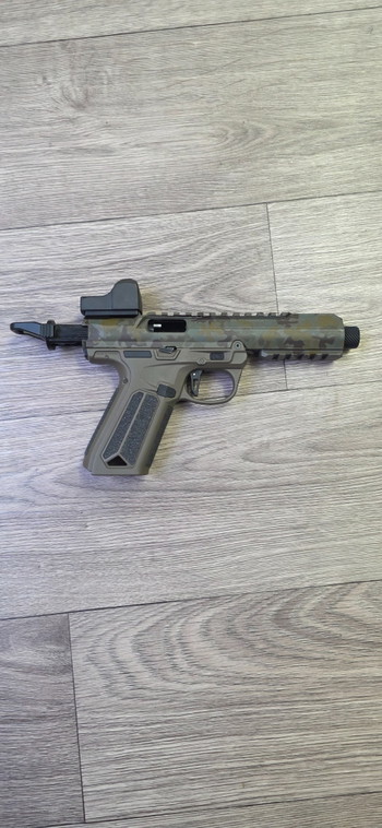Afbeelding 4 van Aap01 met heel veel upgrades.
