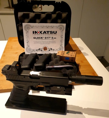 Image 2 for Inokatsu Glock 17  with RMR an d Sbal light , lazer en upgrades , silencer
