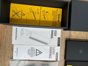 Imagen 4 de Olight Arkfeld Ultra LED-UV-Laser Zaklamp Oplaadbaar