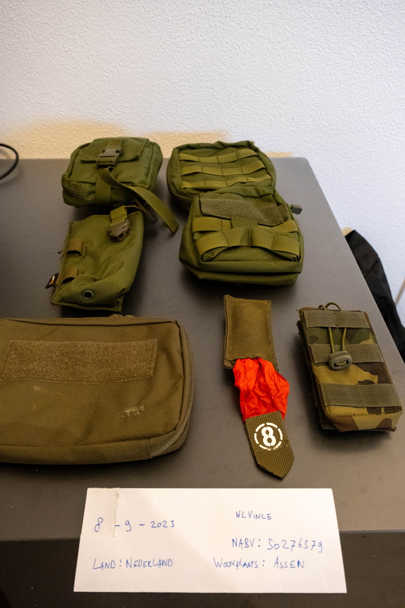 Image 1 for Vest, Pouches, Slings en meer!