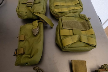 Image 3 for Vest, Pouches, Slings en meer!