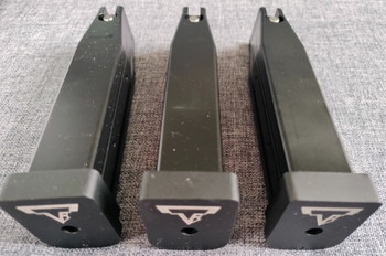 Afbeelding 3 van R601 JW3 TTI Combat Master Black JAG Arms OEM Army Armament + 3 magz