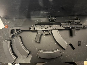 Bild für Tokyo Marui AKX +3 Extra Mags