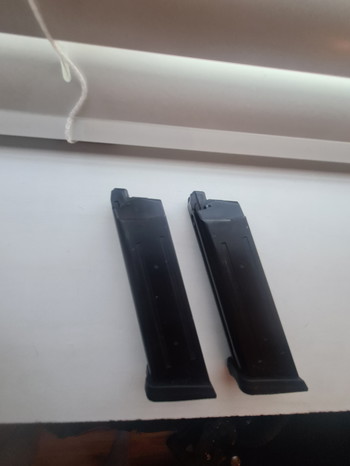Imagen 4 de 2x APS Shark/Glock gbb mag lekvrij
