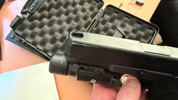 Image 4 pour Umarex Glock 17 Gen 5 met tactical light, 3x magazijn en koffertje met slot
