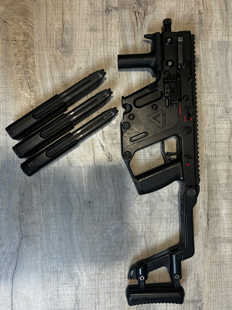 Image 1 for Kriss vector