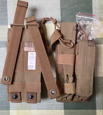 Image 2 pour 5.11 double mp5 mag pouch x2 tan