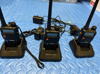 Image 3 for Baofeng Gt-5r 3 stuks