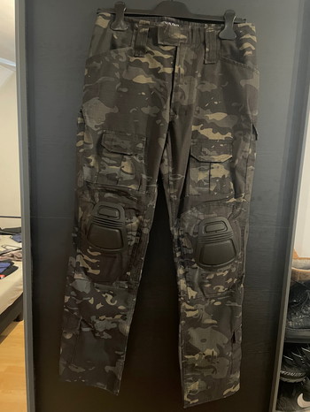 Afbeelding 3 van Airsoft kleding, maat medium.