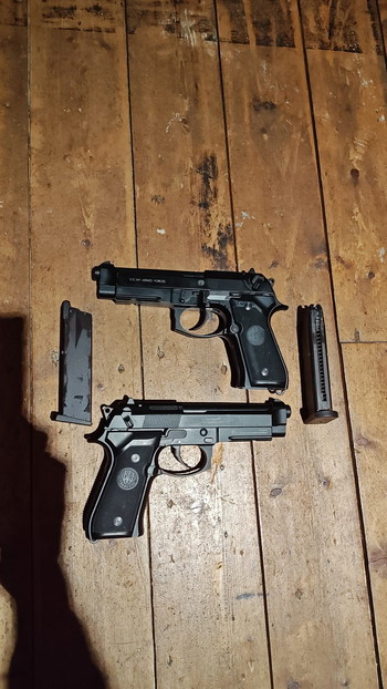 Image 3 for 2x umarex beretta M9's
