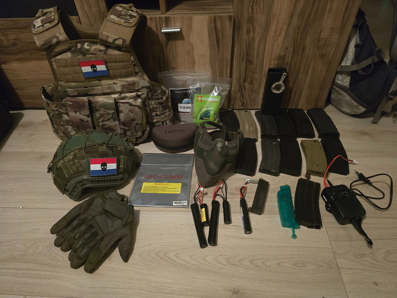 Image 1 for Airsoft compleet set