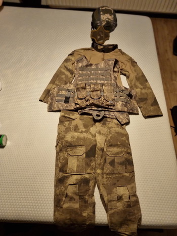 Imagen 4 de Glock 18 met kleding