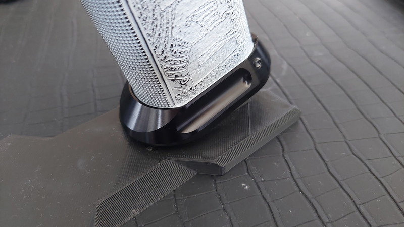 Imagen 1 de Airsoft Masterpiece STI DVC Style Magwell