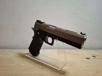 Afbeelding 4 van AW Custom HX1103 Hi-Capa 5.1 - GBB - MINT CONDITION