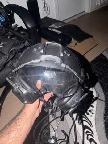 Image 2 for Te koop: helm headset  portofoon