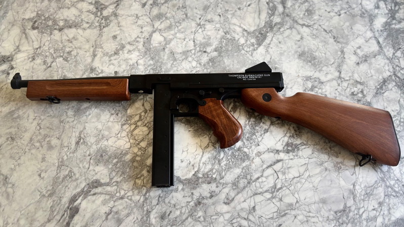 Imagen 1 de M1A1 Thompson | Cybergun | AEG