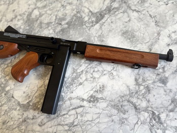Imagen 4 de M1A1 Thompson | Cybergun | AEG