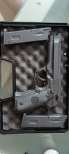 Bild für Gezocht kapotte replicas!!