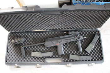 Image 2 pour VFC MP7A1