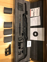 Bild für CYMA SVU Dragunov AEG + magazijnen en rail mount