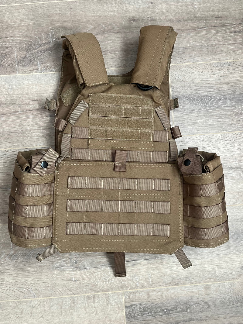 Imagen 1 de Invader gear 6094A-RS plate carrier Tan