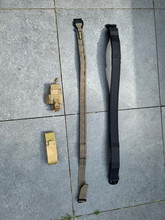 Bild für Holster en belt lot
