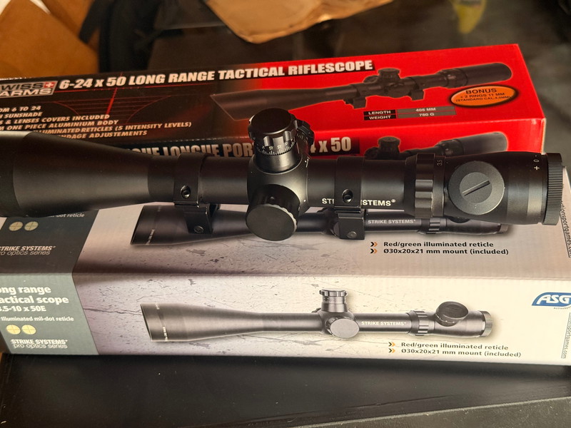 Afbeelding 1 van Lunette swiss arms