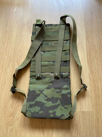 Image 2 pour Ultimate Tactical 3liter hydration backpack Multicam Tropic