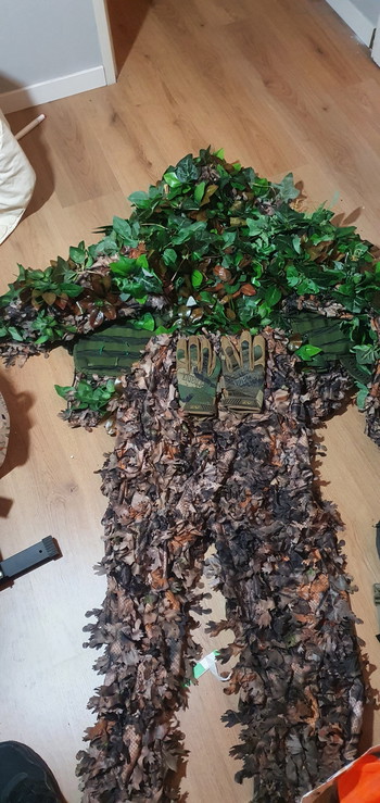 Image 2 for Ghillie suit