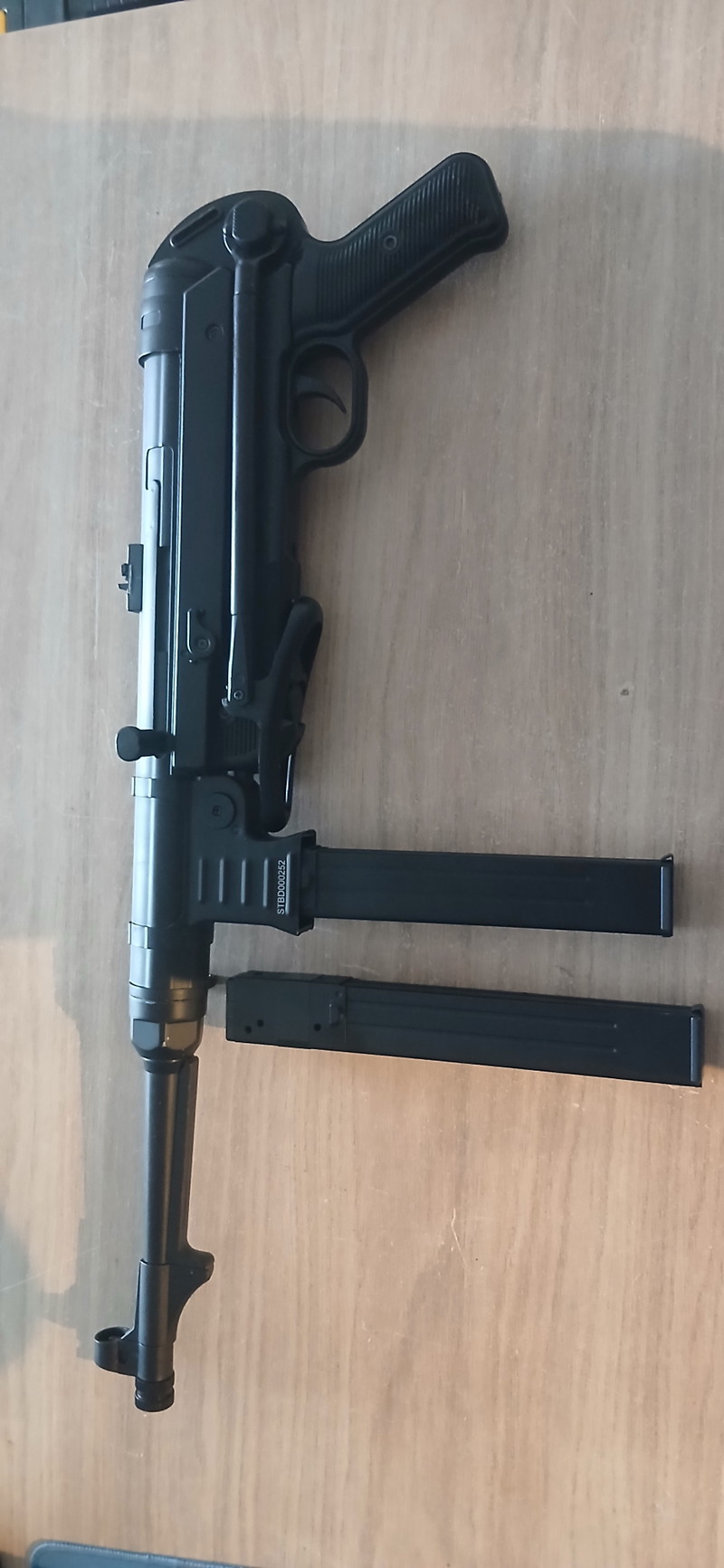 Image 1 for MP40