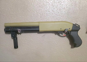 Bild 2 für GOLDEN EAGLE - FUSIL A POMPE GR 870 GRIP CQB  GAZ