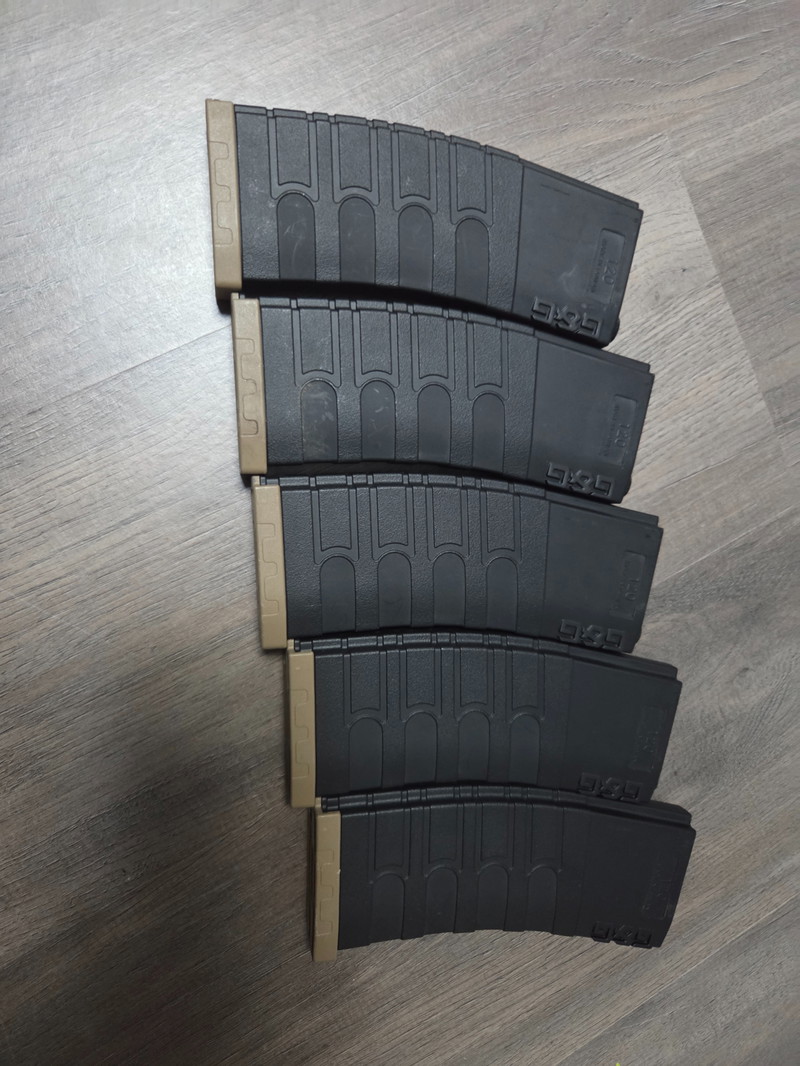 Image 1 pour 5 magazijnen voor m4