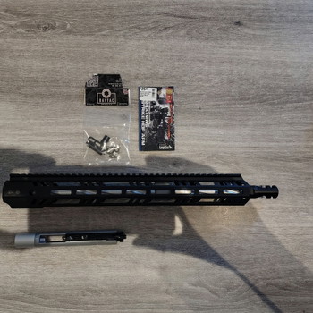Afbeelding 3 van Tokyo Marui MTR16 MWS (Upgraded) + 5 Magazijnen & Vortex AMG UH1 Replica
