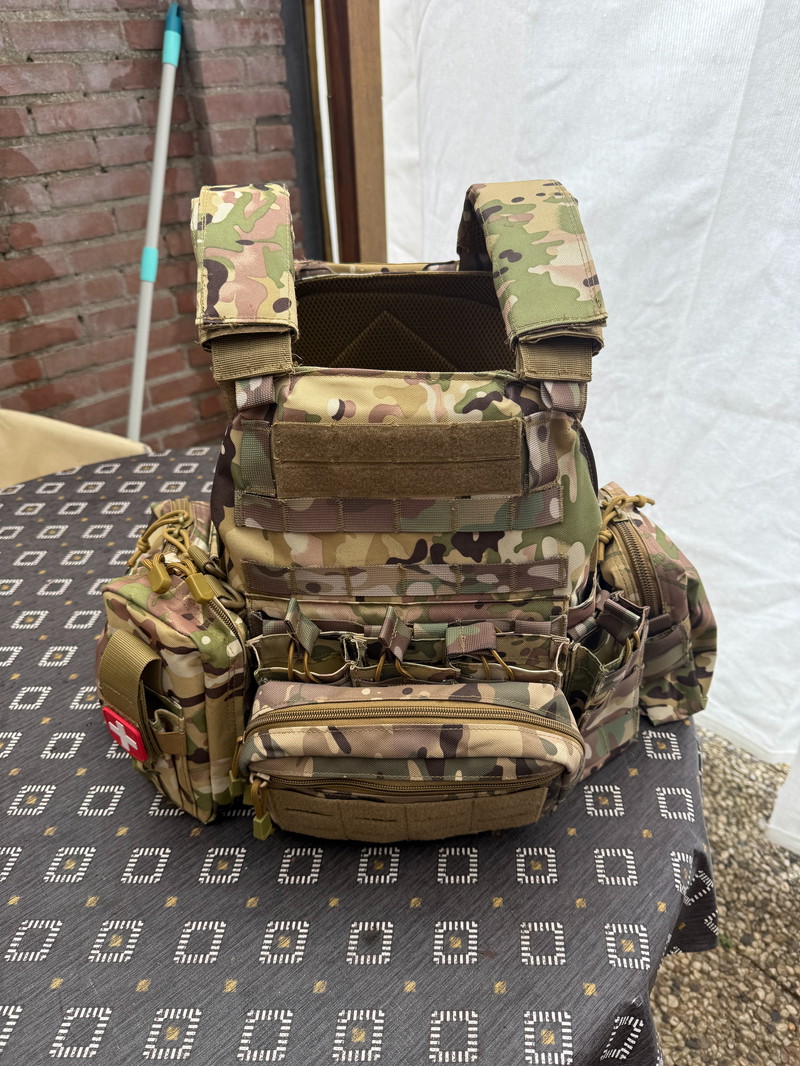 Afbeelding 1 van Warrior Assault Systems DCS Replica (multicam)